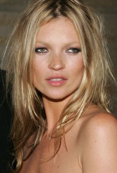 elva_sgx's tweet photo. I don’t look like Kate Moss and that’s my problem https://t.co/IiT467bubc