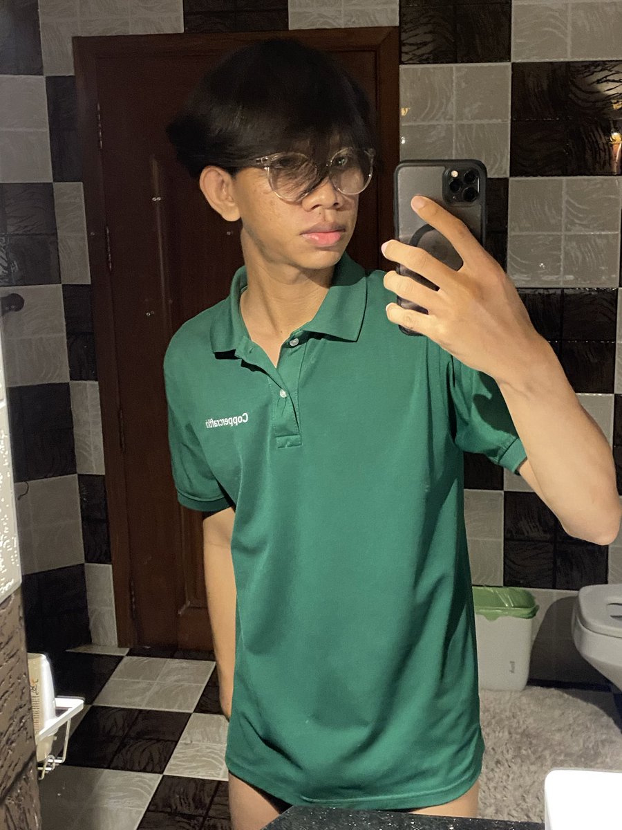 SohChantha's tweet photo. 😝😝 https://t.co/Q7R1GHm6QL
