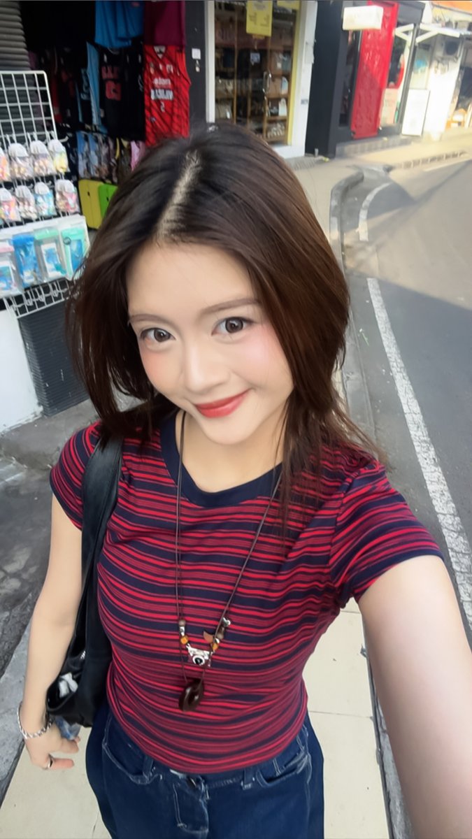 sepp_adam's tweet photo. Angel~ @A_ChristyJKT48 🫶🫶

Instagram Story Angelina Christy https://t.co/1OBWMt2WUa