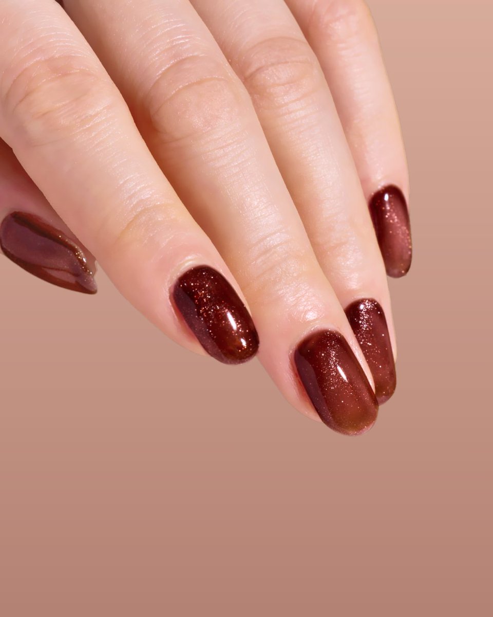 GeleebyNail's tweet photo. 【-𝑚𝑖𝑡𝑠𝑢𝑘𝑎𝑔𝑒-】

儚く甘い影を落とすワインブラウンマグ。その影にあるのは、だれかに甘えたいという少しの我儘。

抜け出せないと分か��ていても、手放せない夜🌙

#ジェリバイ #偏愛ジェル #蜜影 https://t.co/CcBAzsG3rE