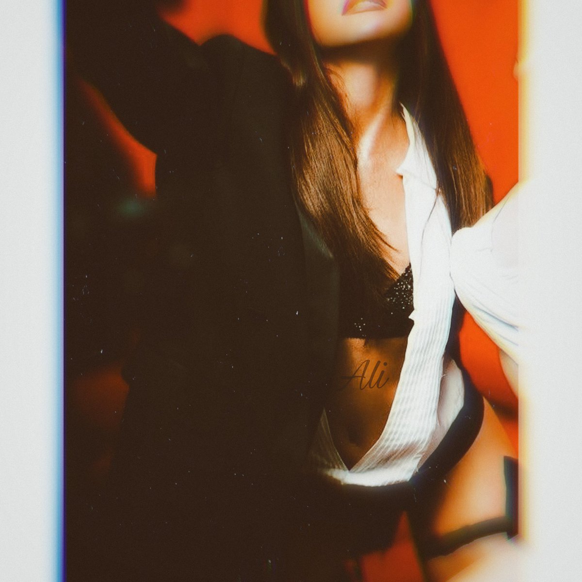 illadiaboli's tweet photo. She’s heading out… She wants to dance today https://t.co/VwGN7XTtzn