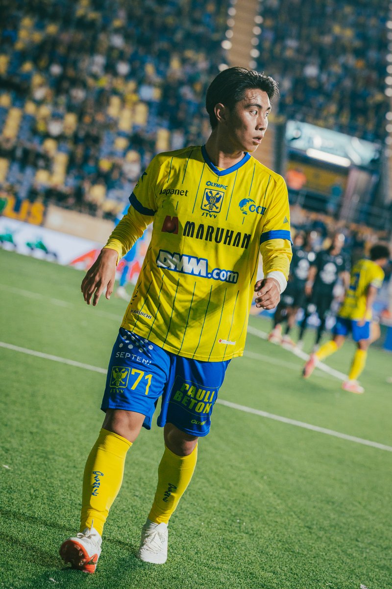 STVV_JP's tweet photo. 📸 Match Photos 📸 
ラ・ルヴィエール戦で 
攻撃を牽引した荒木遼太郎選手⚽️ https://t.co/C9trLhc6Hr