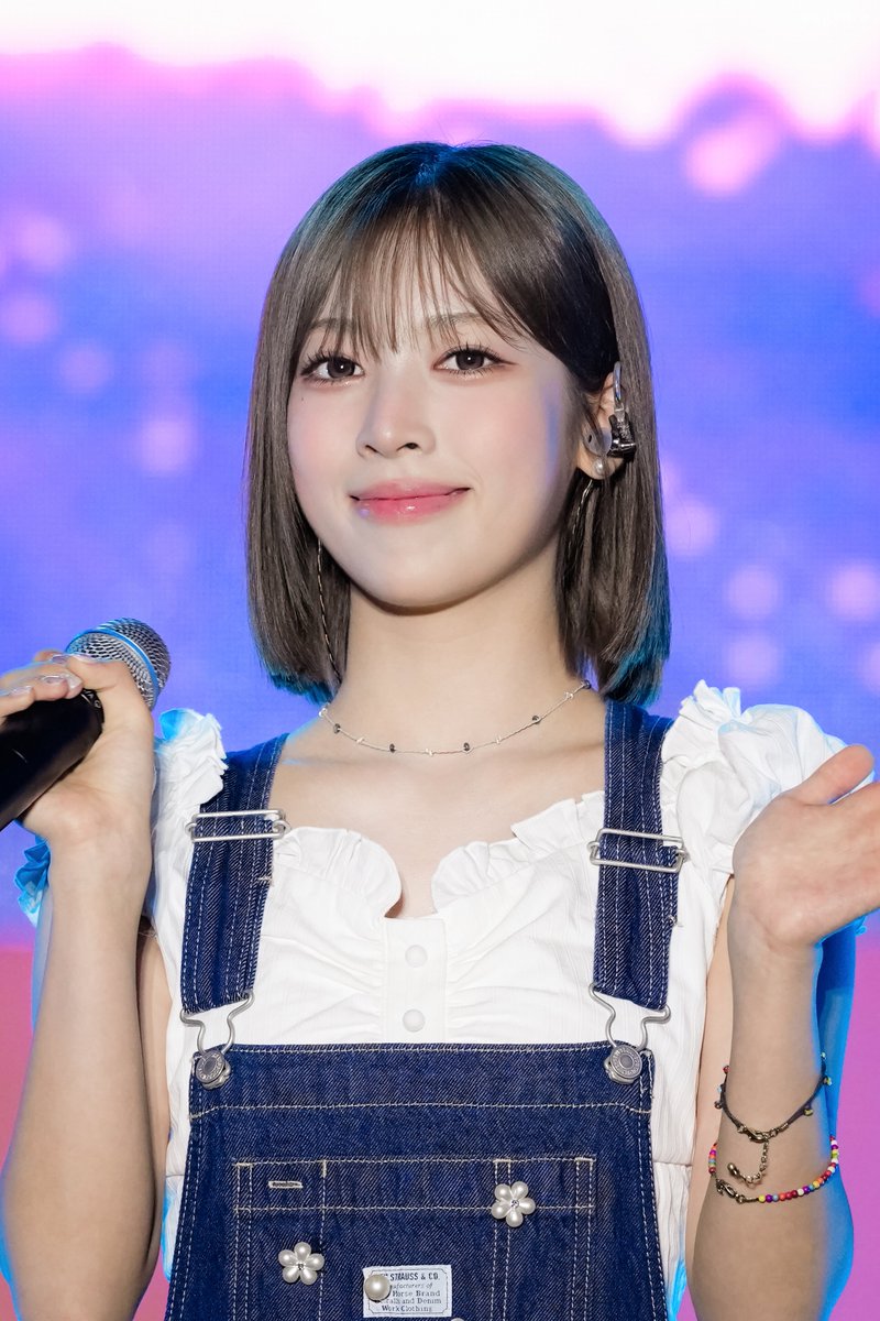 mon__nim's tweet photo. 260902 천안 K 컬처 박람회 - 리센느 메이

#RESCENE #리센느 #リセンヌ #MAY #메이 https://t.co/W6lLmn1wma