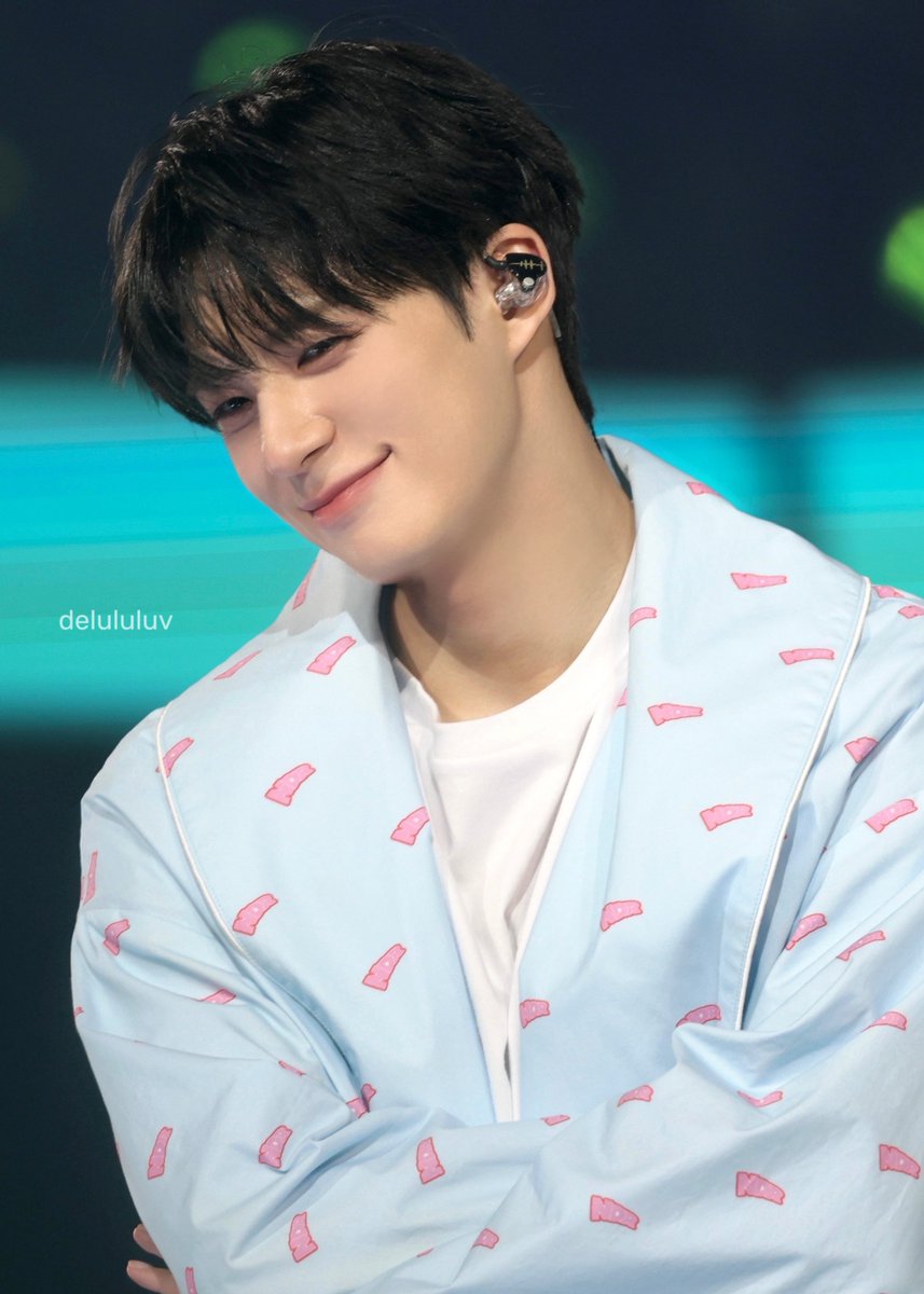 delululuv's tweet photo. 260823 엔시티드림 팬미팅 10TH ANNIVERSARY PARTY

#제노 #JENO #ジェノ
#엔시티드림 #NCTDREAM

남자아이 애교 완전 대박 https://t.co/5evqBk1lFs
