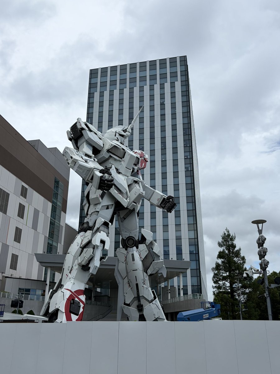 nazonohitodayo7's tweet photo. タイミング遅れではありますが、さよならユニコーン🦄
#ガンダムベース東京　#ガンダム　#ユニコーンガンダム https://t.co/R61ZABMWQE