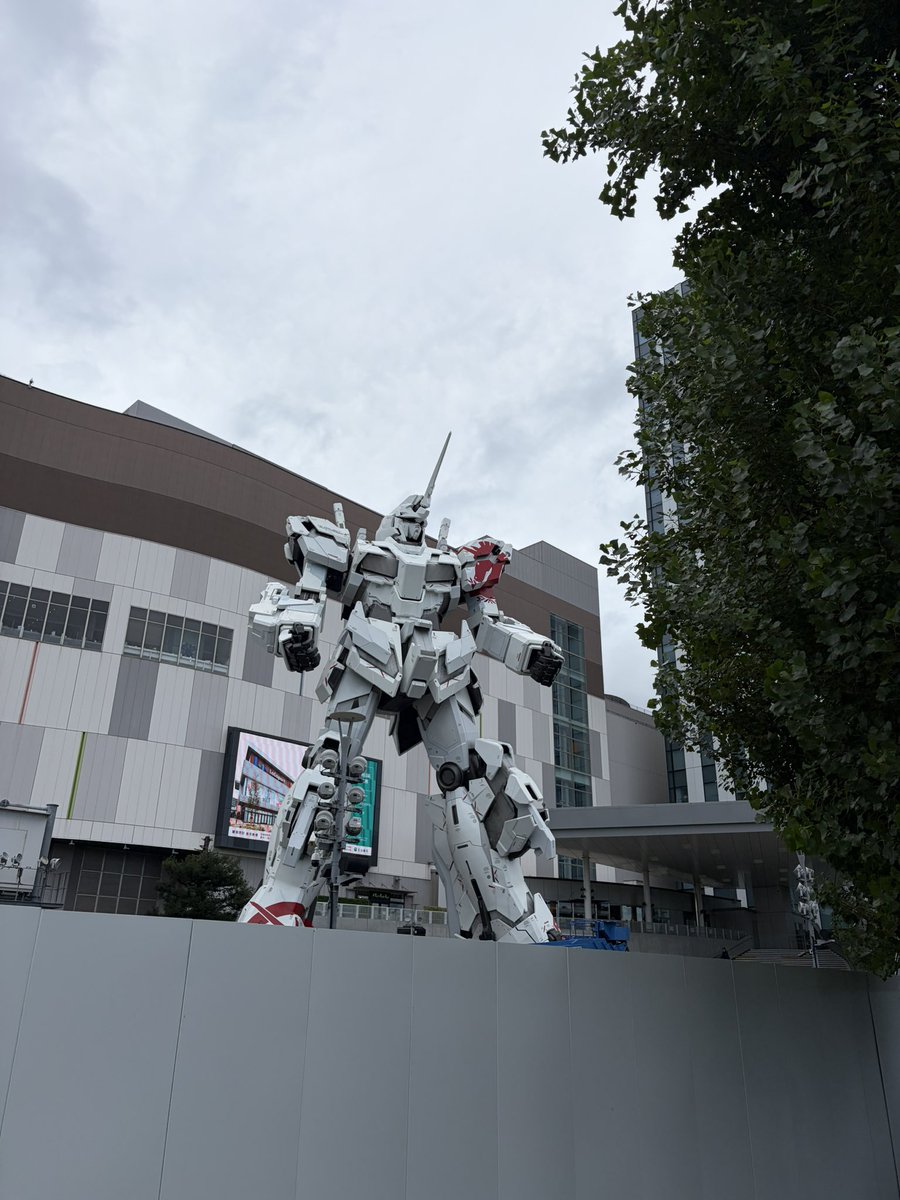 nazonohitodayo7's tweet photo. タイミング遅れではありますが、さよならユニコーン🦄
#ガンダムベース東京　#ガンダム　#ユニコーンガンダム https://t.co/R61ZABMWQE