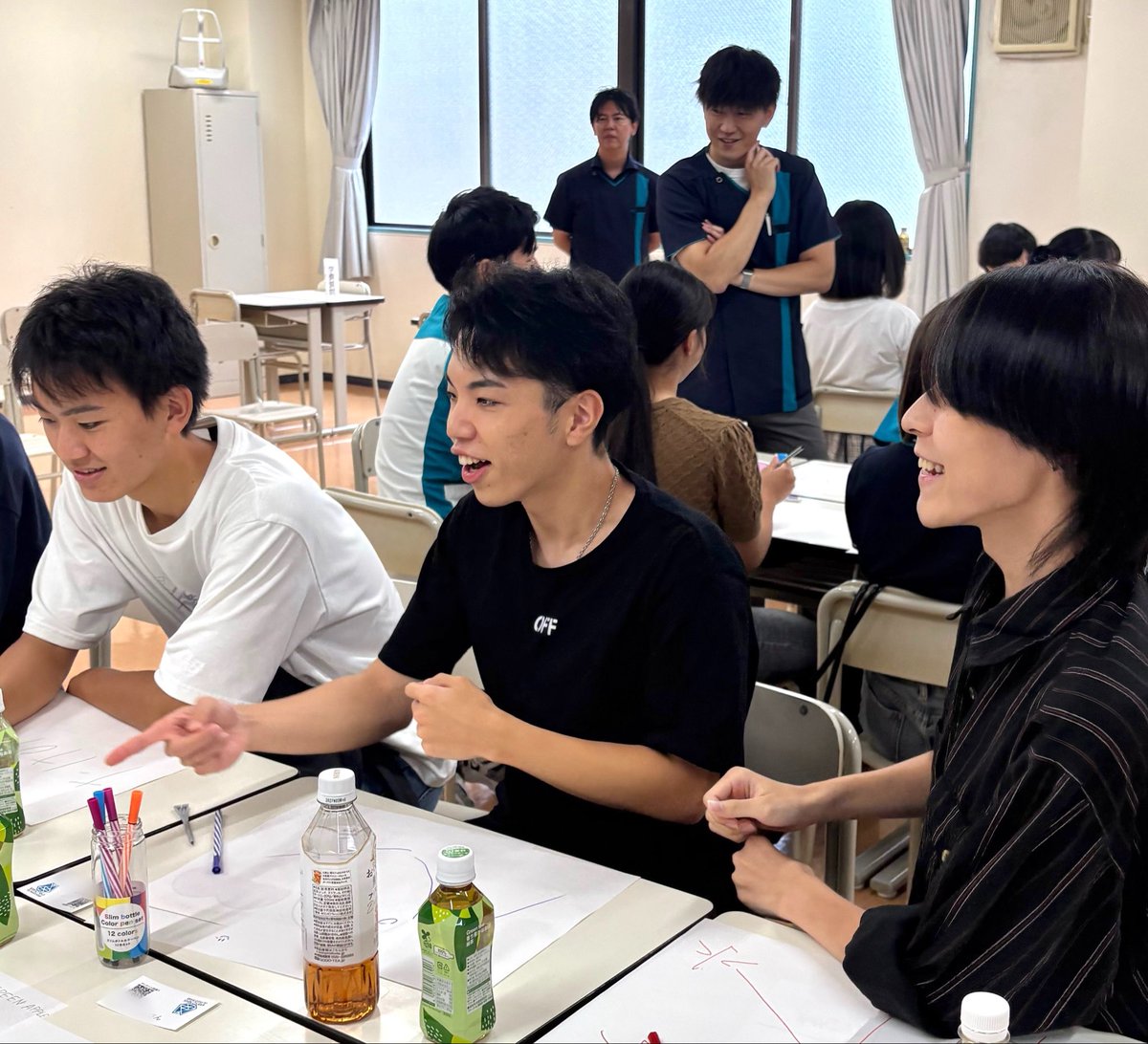 sdtc1976's tweet photo. 入学予定者交流会🤗

来年4月に入学する皆さんで
交流会を行いました🌈

最初は少し緊張している様子でし��が、
チーム対抗のゲーム大会が進むにつれて盛り上がり、
皆さん楽しそうにしていましたよ✨

#歯科技工士 #専門学校 https://t.co/dXEcrrZ2HO