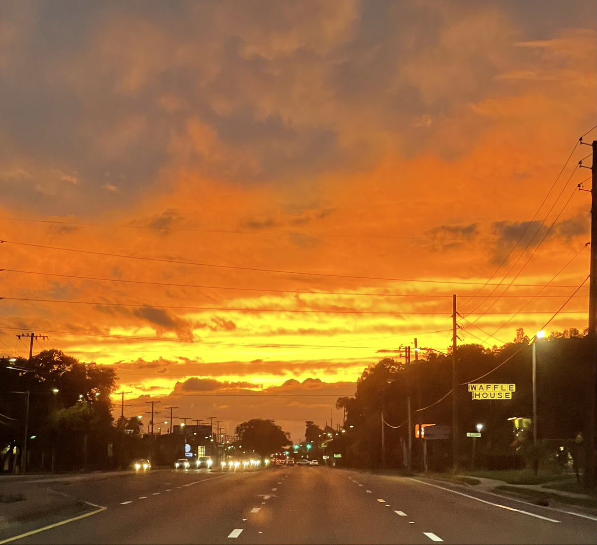 ot7cupidsbow's tweet photo. Post a picture you took with a breath taking view. No caption required. This is mine. https://t.co/kEBGdn4LNR