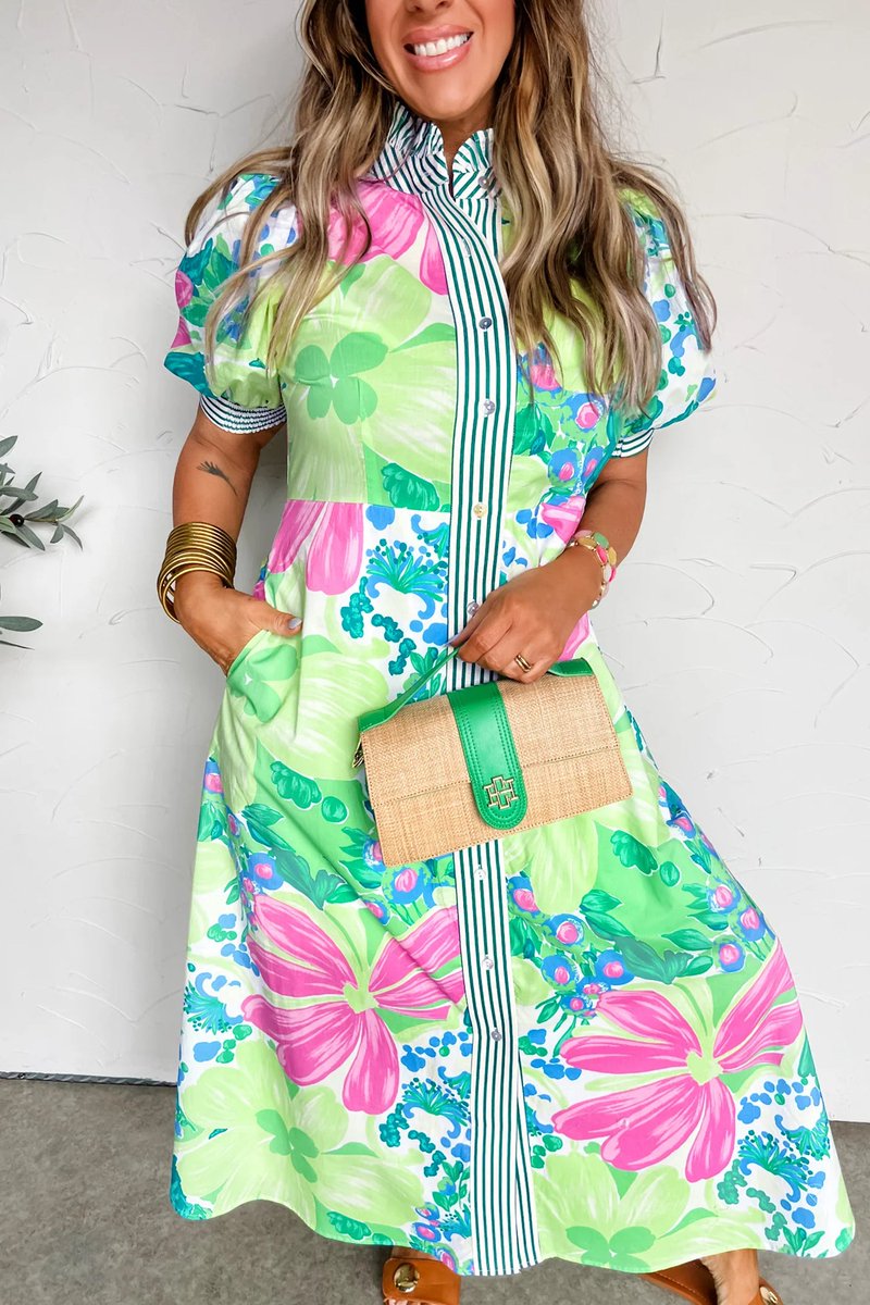 BoutiqueKalea's tweet photo. KaleaBoutique Stylish Floral Print Striped Trim Button Down Short Sleeve Vacation Dress #hoodies #fallwardrobe
$44.99
➤ https://t.co/cDmJ3EBkQy
