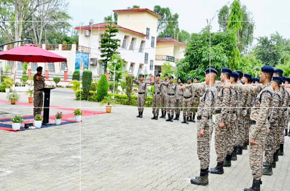 ClarkSwaynpi's tweet photo. On No Tobacco Day, officers and personnel of 109 Bn CRPF pledged to remain tobacco-free, choosing wellness for themselves and their families while building a stronger, healthier tomorrow. https://t.co/eghg5uAwwx
