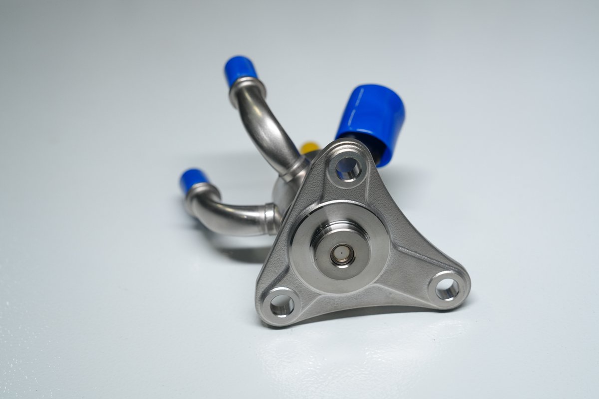 Carteah_2017's tweet photo. Fine‑built urea injector for heavy‑duty SCR repair
#UreaInjector #SCRSparePart #TruckParts #HeavyDutyVehicle #VehicleReplacementPart https://t.co/xMQmvXwnUC