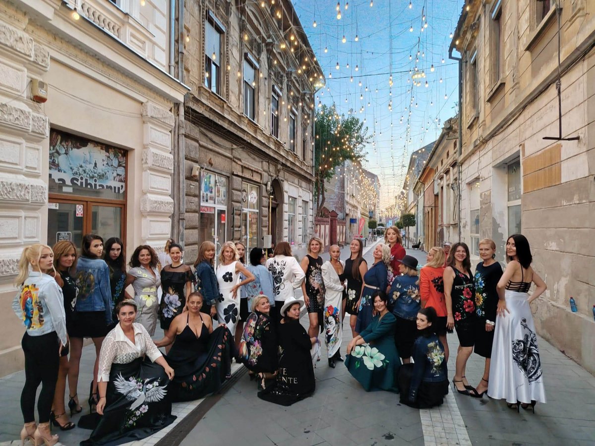 LyndonLuntad's tweet photo. Arad Days—two events, two unforgettable experiences. Different events, united by the same passion: art, creativity, and the beauty of wearing something unique. My hand-painted creations became stories worn with style. My Arad. My art. My passion. https://t.co/gyLtoA5T1V