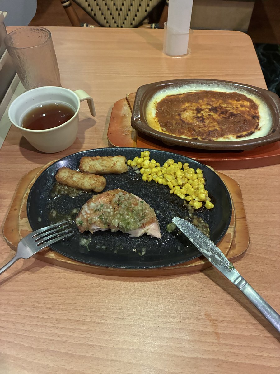 Revu0000's tweet photo. 美味い美味い https://t.co/iL2VOFxzlj
