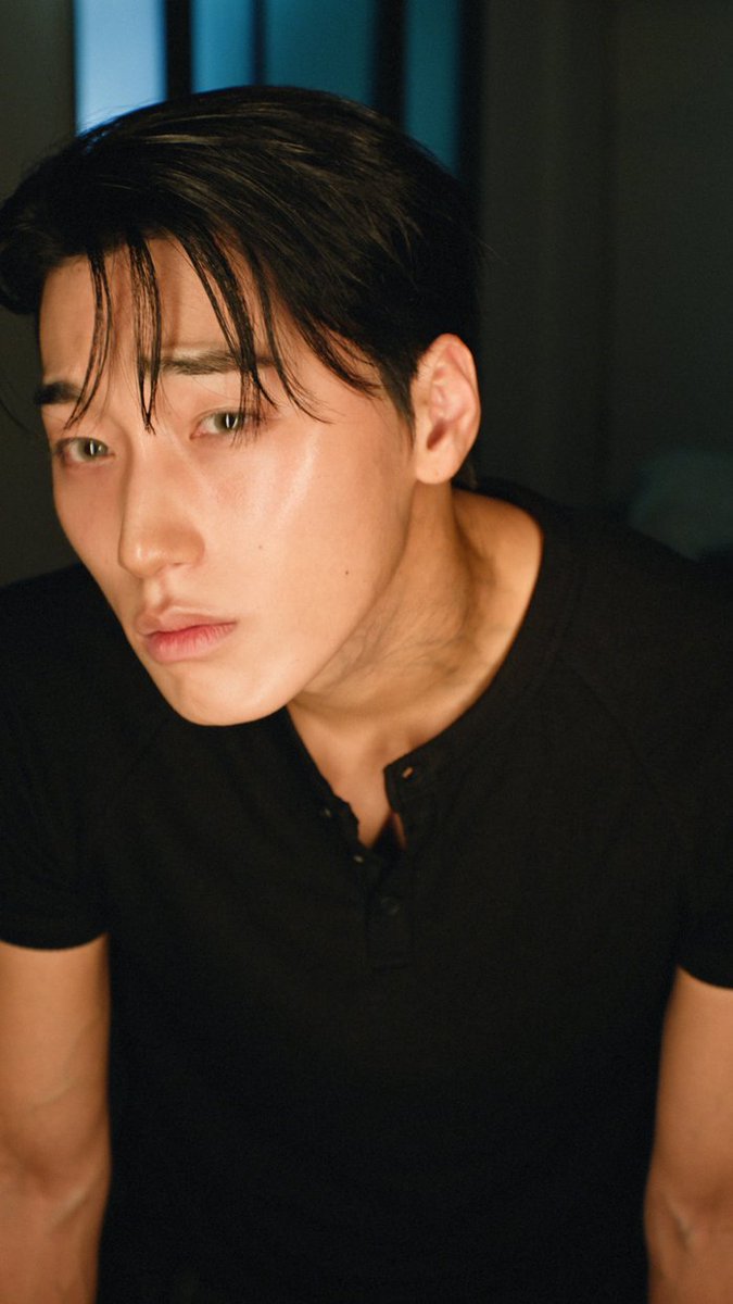 allforsan710's tweet photo. ATEEZ member CHOI SAN will serve as the advertising model for Everland's autumn horror theme zone, 'Blood City Zero".

It has been revealed that the video featuring Choi San's "blue veins," which recently garnered attention on social media, was actually teaser content intended to promote Blood City.

Everland selected Choi San as its advertising model, judging that his intense performance and image align well with Blood City's horror concept.

Celebrating its 10th anniversary this year, Blood City is Everland's representative autumn season horror theme zone. It presents horror content by integrating stories, attractions, and performances within a large-scale outdoor space.

An Everland official stated, "We selected Choi San as our model because we believed that Choi San's unique intense performance and charisma, famous as the Grand Duke of the North, perfectly match with the horror worldview that Blood City aims to showcase this year. Watching how the mysterious narrative that started on social media unfolds in the actual venue in Blood City will be a unique source of entertainment and a key point to watch."
CHOI SAN FOR EVERLAND
#CHOISAN #산 #최산 #에이티즈 #에버랜드