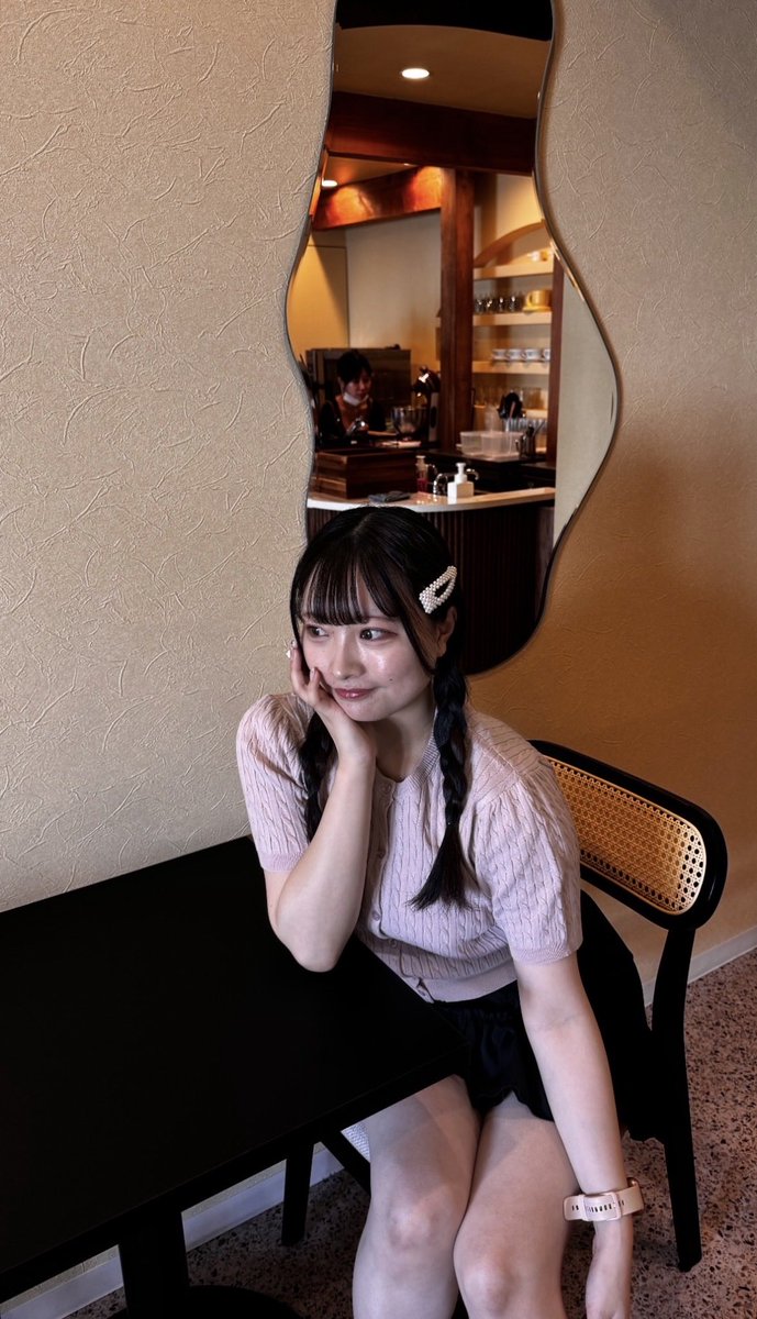 n5mvn's tweet photo. 友達に撮ってもらった写真のせよっーとおお
カフェ巡りハマってるから誰か
いいお店教えて！！❣️ https://t.co/tvzwl4ObdV