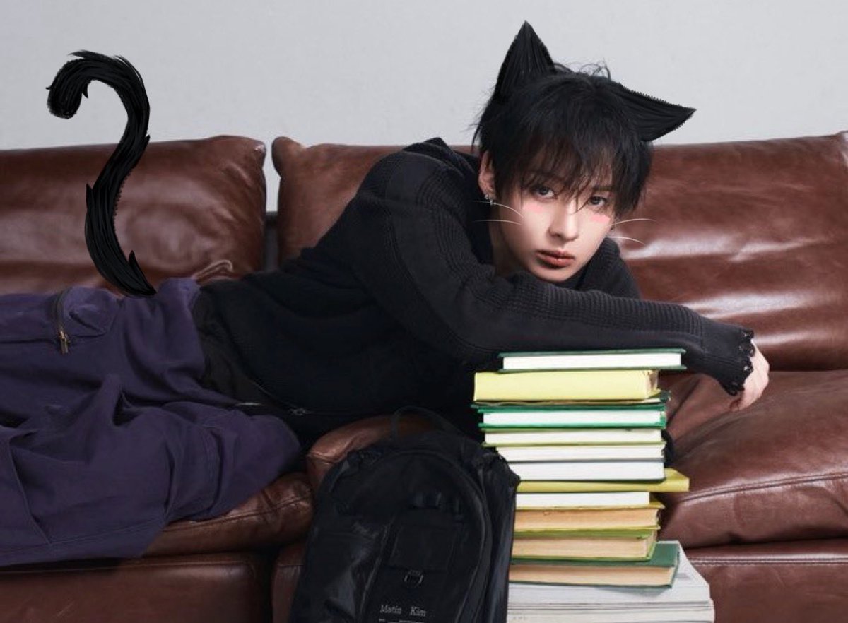 knowingyuu's tweet photo. nyang~ kitty lino https://t.co/lU0dVB097v