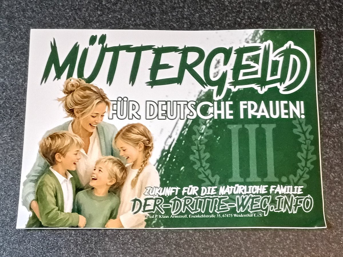 MaerkischerAar's tweet photo. Demografische Fehlentwicklungen einer Nation zu korrigieren, ist einzig eine Frage des politischen und gesellschaftlichen Willens. 
Betreuung, Erziehung, Bildung und Körperertüchtigung unseres Nachwuchses gehören grundlegend umgestaltet, von aller geistigen Zersetzung sowie jeglichem fremden Einfluss befreit. 
Vorraussetzung für ein Gelingen liegt im Wohl der deutschen Frau in ihrer natürlichen Rolle als Mutter. Sie muss vor allgegenwärtiger, schädlicher Umerziehung geschützt, im Glauben an die Zukunft des Eigenen gestärkt, als wahres Oberhaupt in die traditionelle Familie eingebettet, aber auch finanziell abgesichert werden.
Dafür kämpfen wir.