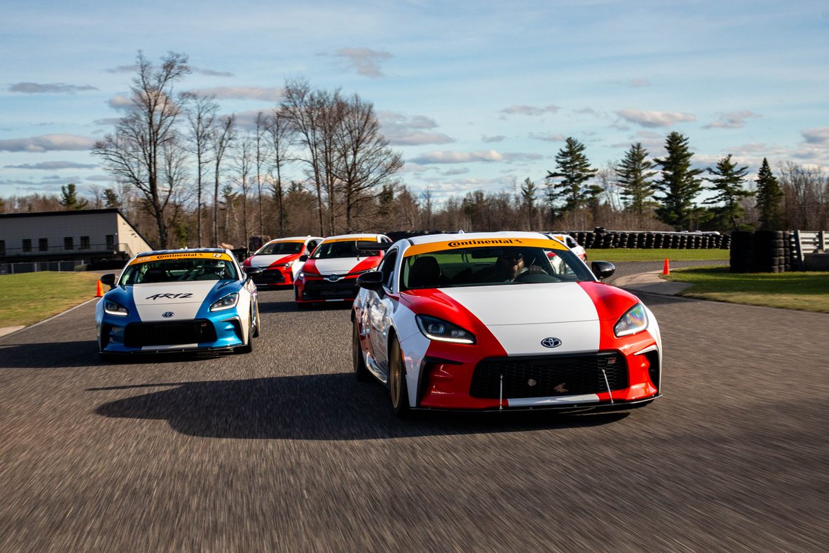 HoneySniff's tweet photo. Happy 86 Day! Celebrate the legendary GR86 on track. Rent a balanced, track-ready GR86 for a quick session, novice day, or full HPDE. Whether you’re new or experienced, there’s a seat waiting for you. https://t.co/CKUh9q3HMr