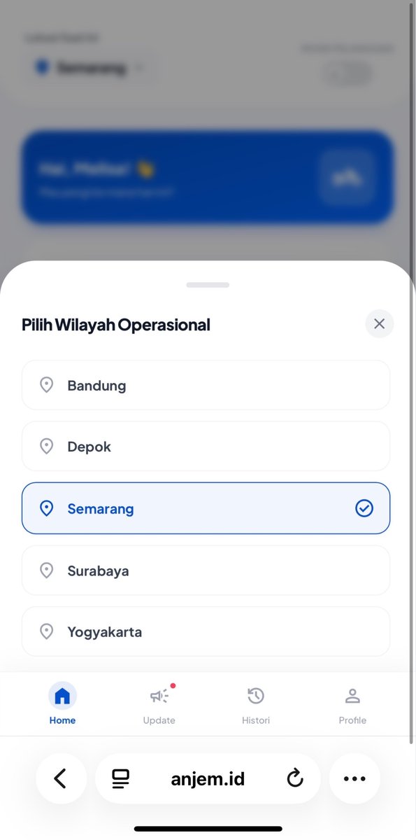 undipmfs3's tweet photo. GUYS INI APLIKASI ANJEM BUATAN ANAK UNDIP? kata temenku di ugm udah sering dipake buat nyari anjem jastip.  bangga deh jadi mahasiswa undip 🥺😭 ayo guyss ramein web ini dan bikin karya anak undip mendunia #UndipBangga -dips! https://t.co/pqTCVVE7C5