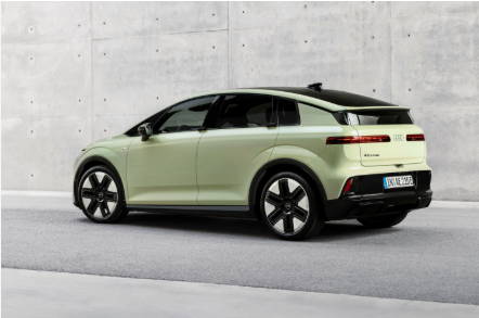 batterydrain6's tweet photo. Audi has unveiled the new A2 e-tron with a claimed range of up to 646 km. Interesting to see premium brands focusing on smaller, more efficient EVs instead of simply making bigger and more powerful ones.
#Audi #ElectricVehicles https://t.co/fduhArUDxJ