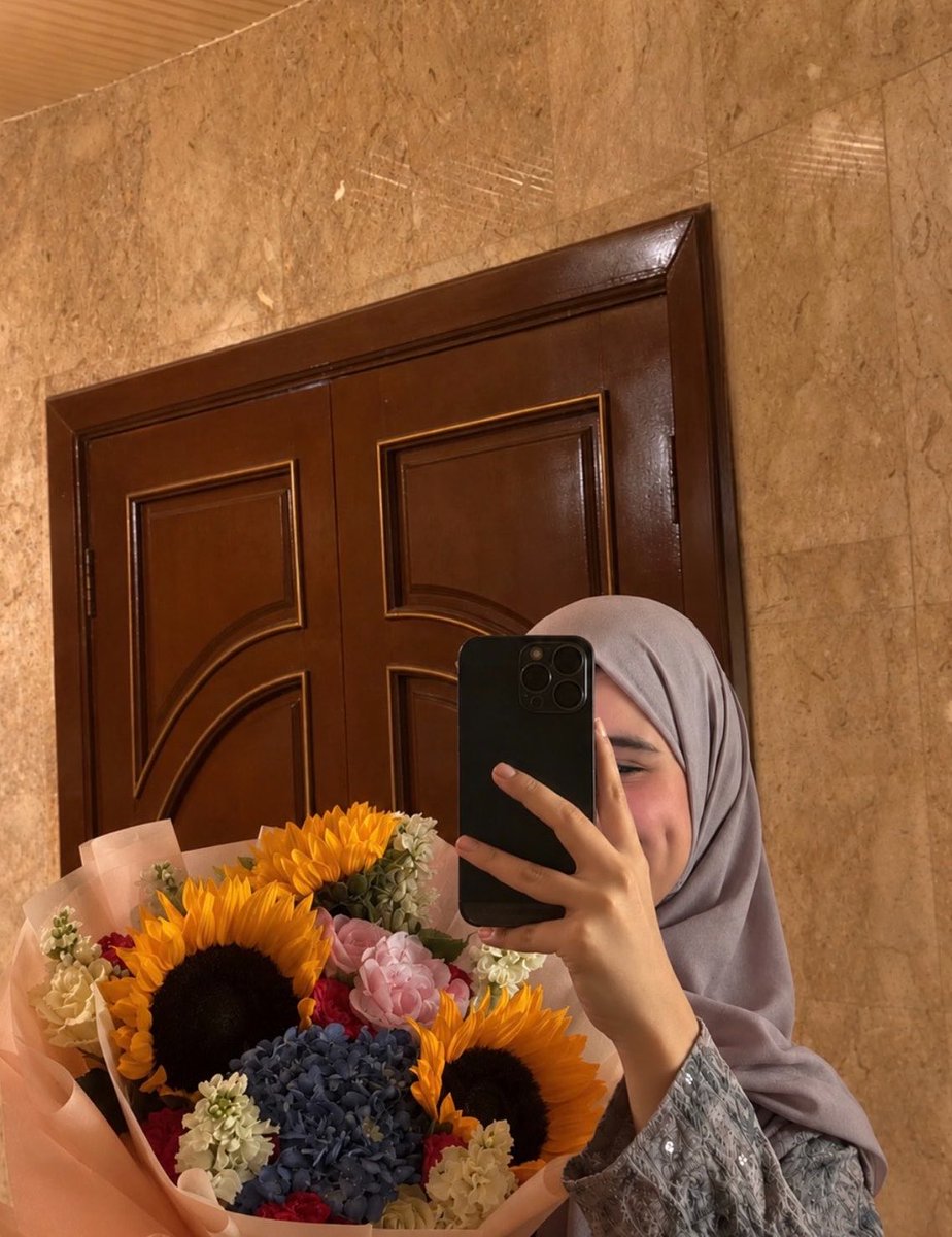 needan27's tweet photo. أكتر شي انهرت عليه الفتره الاخيره 🥹🥹💕💕💕
يارب تخلي ليا أخواتي وصحباتي يارب 🫂🤍🤍🤍 https://t.co/tGuPdeehl5