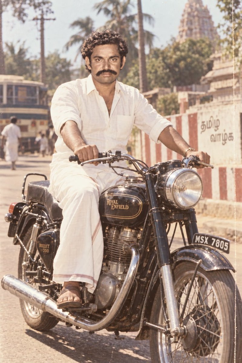 AIADMKITWINGOFL's tweet photo. Since 80s is the new trend! 😎
The OG @EPSTamilNadu !

#80sTrend https://t.co/2bPh9ShDy9