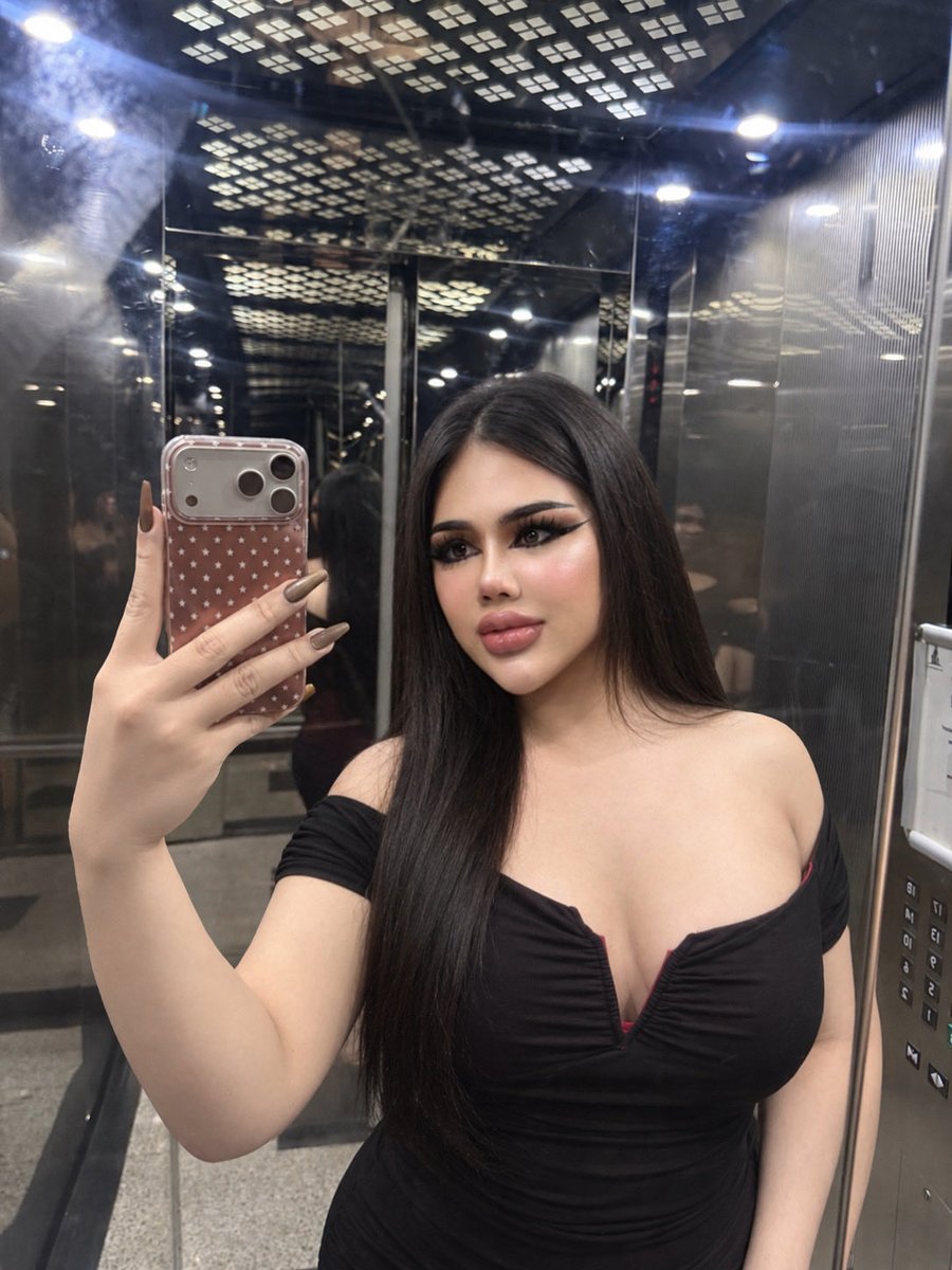 AsterixSmansa's tweet photo. #ladyboy_bahrain #bahrain https://t.co/YHEZIPgQjd
