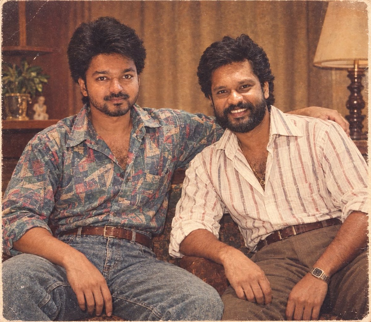 soundar4uall's tweet photo. என் அண்ணன் ♥️🤗 

@actorvijay 🤗

#SoundaraRaja
#MannukkumMakkalukum
#TVKVijay #TVK https://t.co/9o2Z7W8ooy