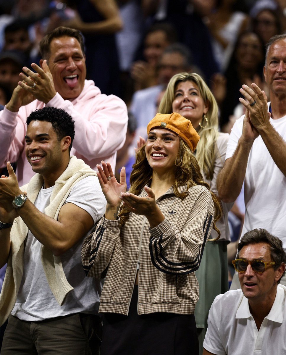 AthleteVanity's tweet photo. Just Trinity Rodman being our favorite tennis WAG at the Shelton v Alcaraz US Open game. https://t.co/8ljD5sjwcE