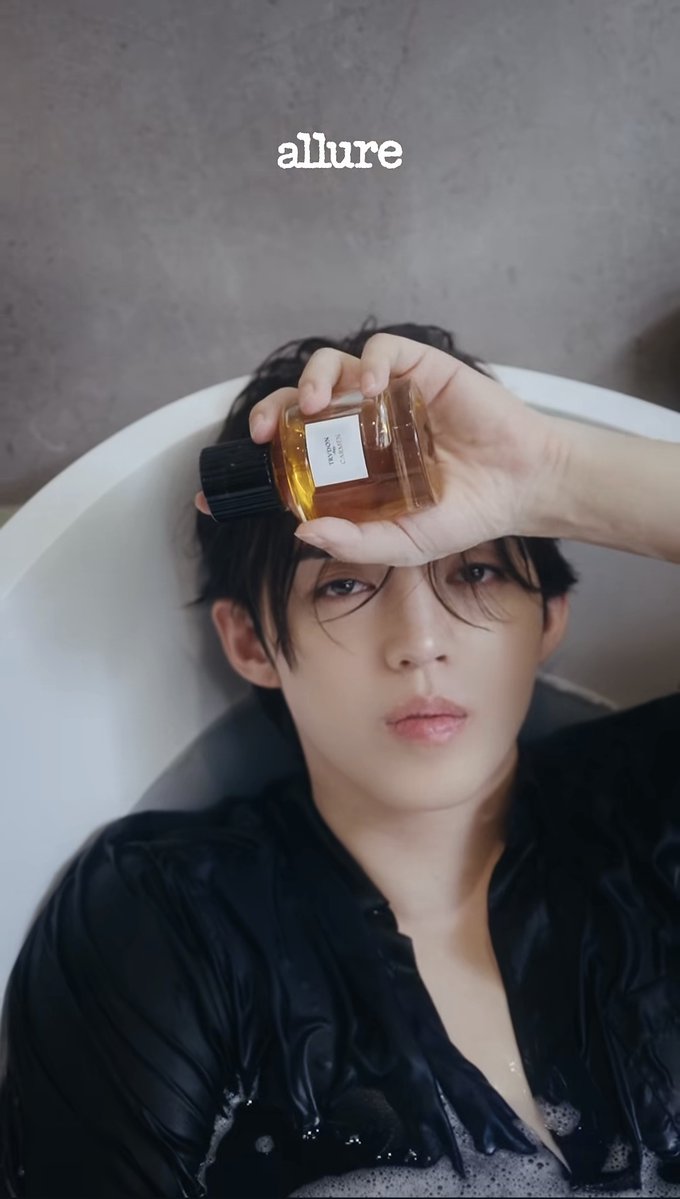 so_yaboo's tweet photo. 와..취향진짜.......너무좋음
#에스쿱스 https://t.co/OojPYnItbn
