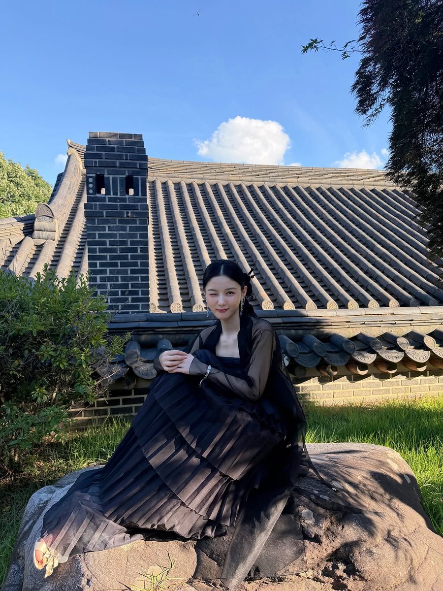 _4awol's tweet photo. 박보검 배우 인스타에 구르미즈 너무 귀엽당 https://t.co/n7nN2nAedr