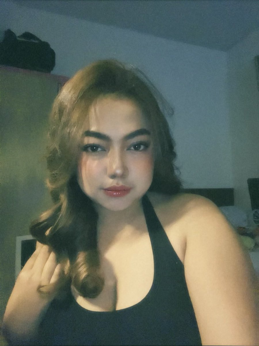 trashofday's tweet photo. [QUEER FRIENDSHIP APPLICATION]
name: day
age: 23
occupation: kakak” otomotif 
zodiac: leo
height: hmm brp yhh
hobby: mole, tidur, ngopi ofc😞🤲🏻
fun fact: sukak tidur pake ac+kipas alias jkt panas bgt💔 https://t.co/wXHZ5KqV1R