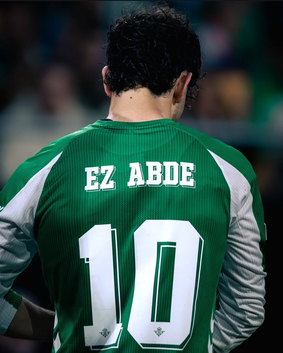 ElMagoBotas_'s tweet photo. Me he levantado contento pensando en las dos victorias consecutivas ante el Real Madrid y en nuestro debut en Champions. Luego me he acordado de que todavía faltan Abde (para mí, el mejor jugador del año pasado), Ceballos y Lo Celso… y creo que no se me va a ir la sonrisa de la cara en toda la mañana.