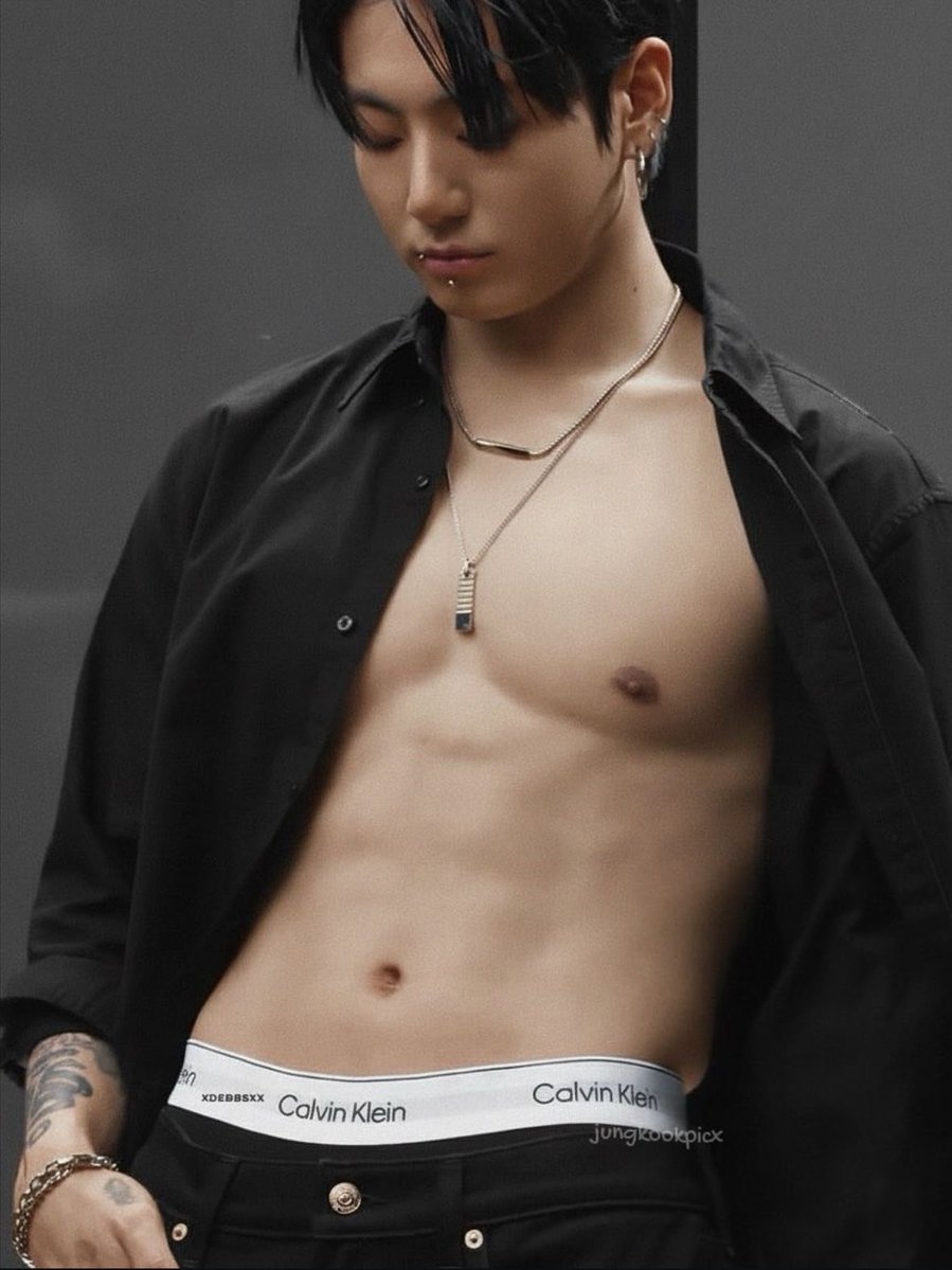MidnightwMoonz's tweet photo. กูให้เลยพัฒนาการกล้ามจองน้องจองกุก น้องทำให้ว้าวได้ทุกครั้งที่เปิด ไม่ใช่เพราะแค่มีกล้ามที่สวย แต่มันพัฒนาจึ้งขึ้นทุกครั้งที่ได้เห็น โคตรจะเก่ง https://t.co/WendWrvPJt