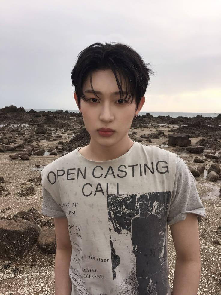 awhwoo's tweet photo. @hanyejoonz hiiii https://t.co/CR3pIEcEe7