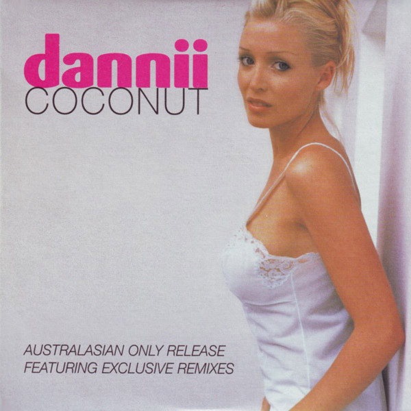 AndySkob's tweet photo. Happy birthday  to the album that got me though 1997! #Girlalbum #AllIWannaDo #EverythingIWanted #Disrememberance #Coconut Finally got this gem on vinyl so thank you @DanniiMinogue  Maybe we could get #ClubDisco #GetintoYou and #LoveandKisses on vinyl soon? 😉 https://t.co/mOAXIF99r5