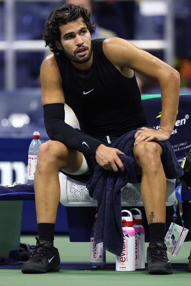 lovecaraz's tweet photo. i’m so proud of you Carlos. after 5 months away, you came back and gave absolutely everything you had. your resilience, your strength and the way you fight through every physical and mental challenge are what make you such an incredible champion❤️ https://t.co/CUj8q5yQ8o