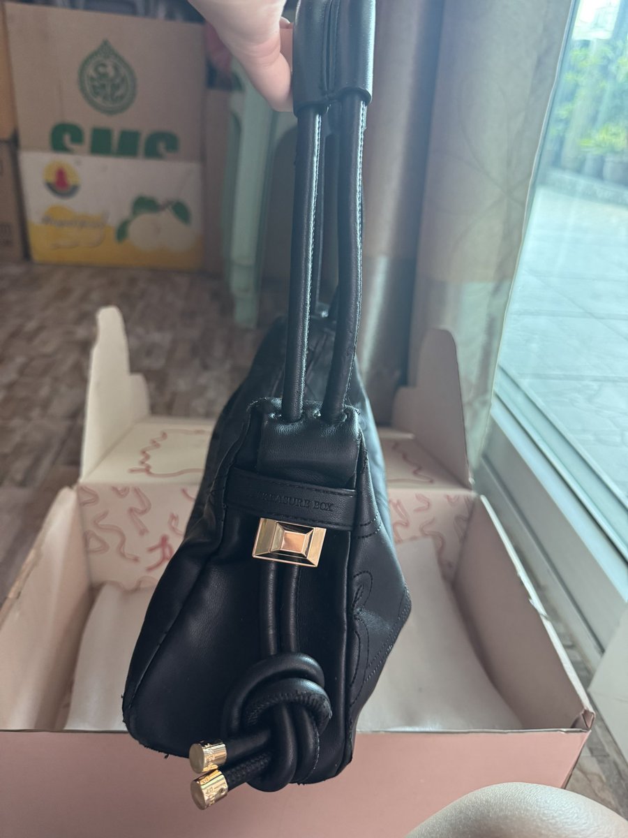 MOOKZER's tweet photo. ส่งต่อ atreasurebox รายละเอียด DM ค่า https://t.co/pwZzNBxyHR