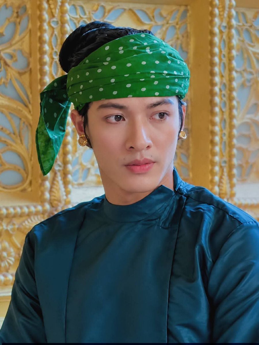 maechaemyo's tweet photo. Aung Za Bu: Traditional Burmese theater performer and film actor, bringing classical art and screen drama to audiences."

#Aungzabu
#aungzabu https://t.co/tUJ1duUkR1