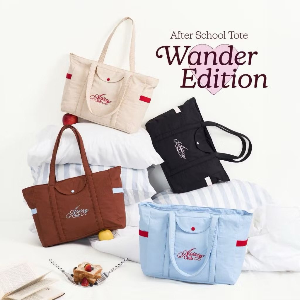 PANPATTTTT's tweet photo. @ppopor ￼แนะนำค่าาา  กระเป๋าผ้ากันน้ำ After School Tote - Wander edition จุของได้เยอะ ใส่คอมได้ 16 นิ้ว  
👉🏻: https://t.co/ayLJLol1II https://t.co/6LOSCDBmVi