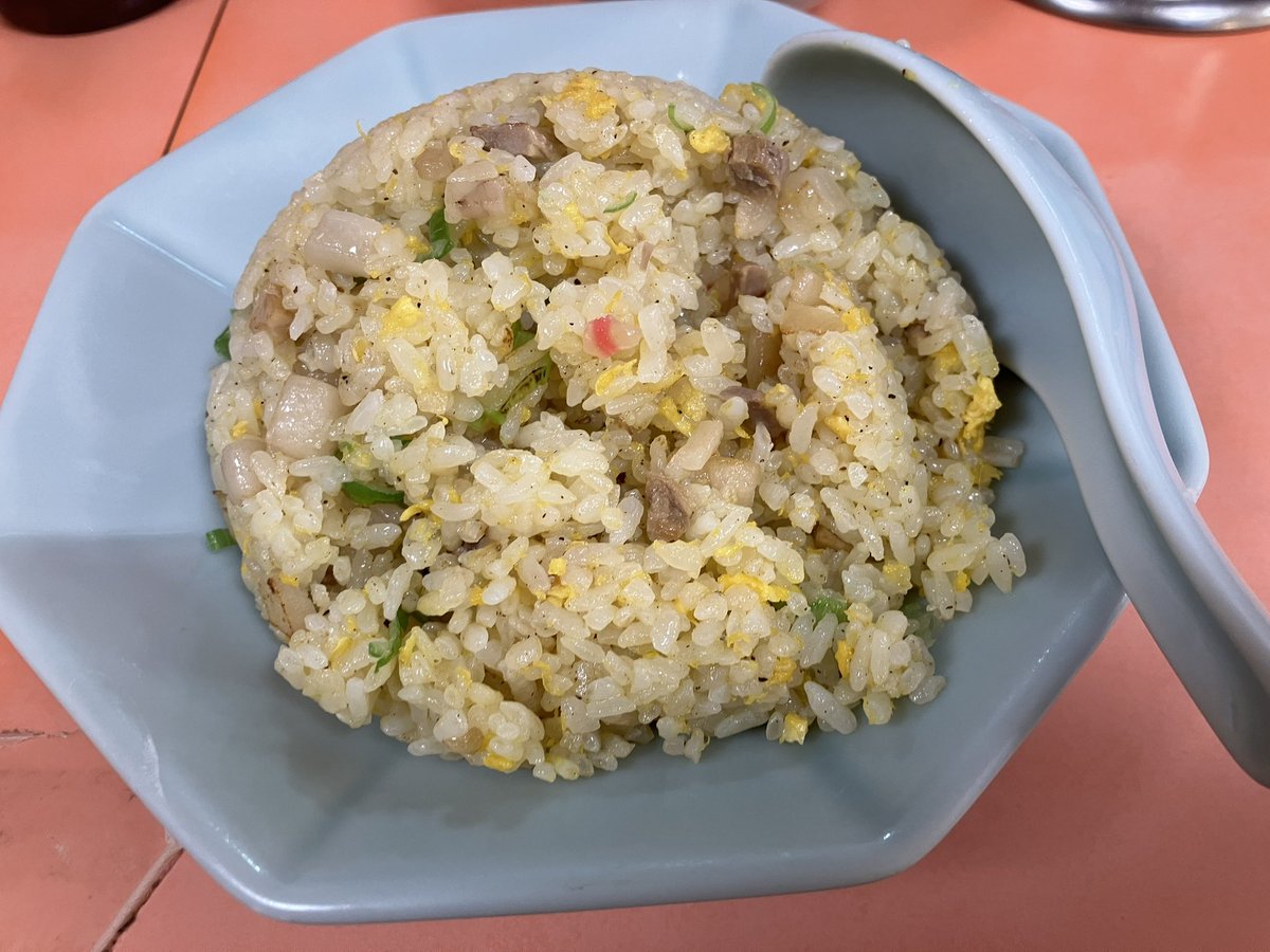 fanganmabizen10's tweet photo. チャーハン https://t.co/Sxi7fYRZKs