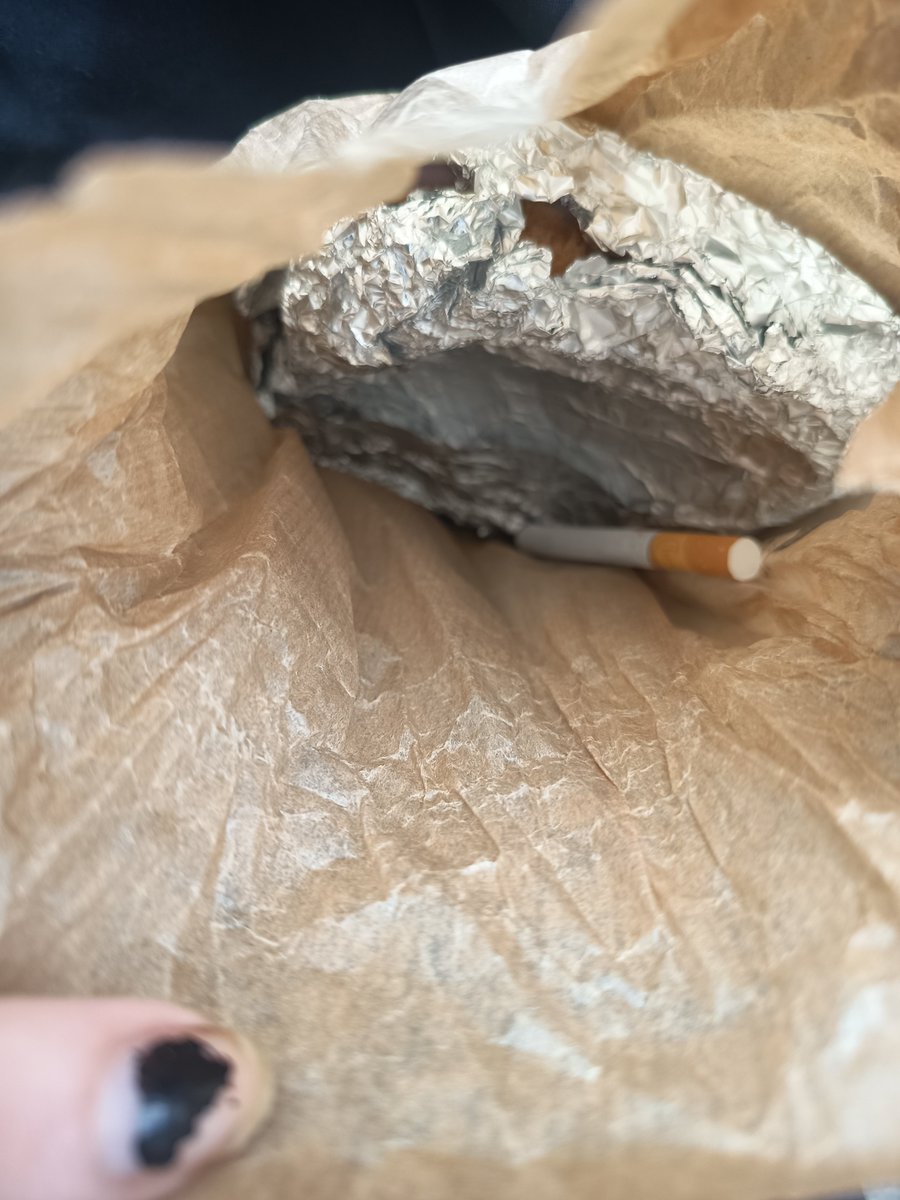 m3ntaljerkoff's tweet photo. Mi almuerzo https://t.co/hSQ5gS7qpn