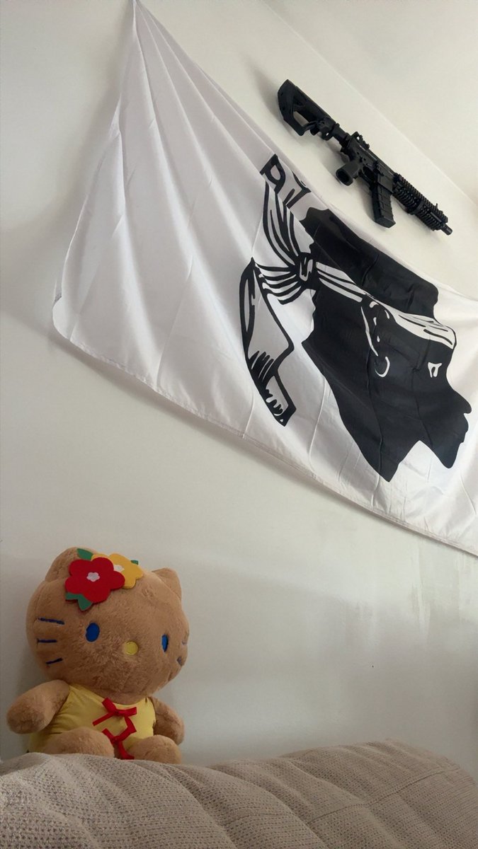 imyouruby's tweet photo. la petite nouvelle hello kitty🥰🥰 https://t.co/0nX0D7Vygi