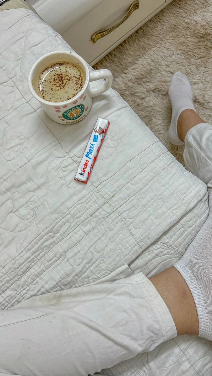 Rawant0t's tweet photo. صباحكم انا 🤞 https://t.co/3dmdNkLs1I