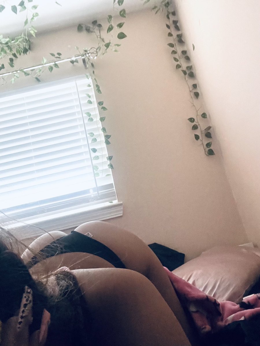 chunkss567's tweet photo. dm trade #latina 
#candodhs 
#bayarea #slut #trade #bigass #whore #ass https://t.co/A7MTApE99B