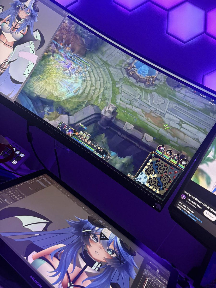 RenyuVT's tweet photo. New model art is progressing (definitely not watching friends play league 🫣) https://t.co/G499ZP6PxI