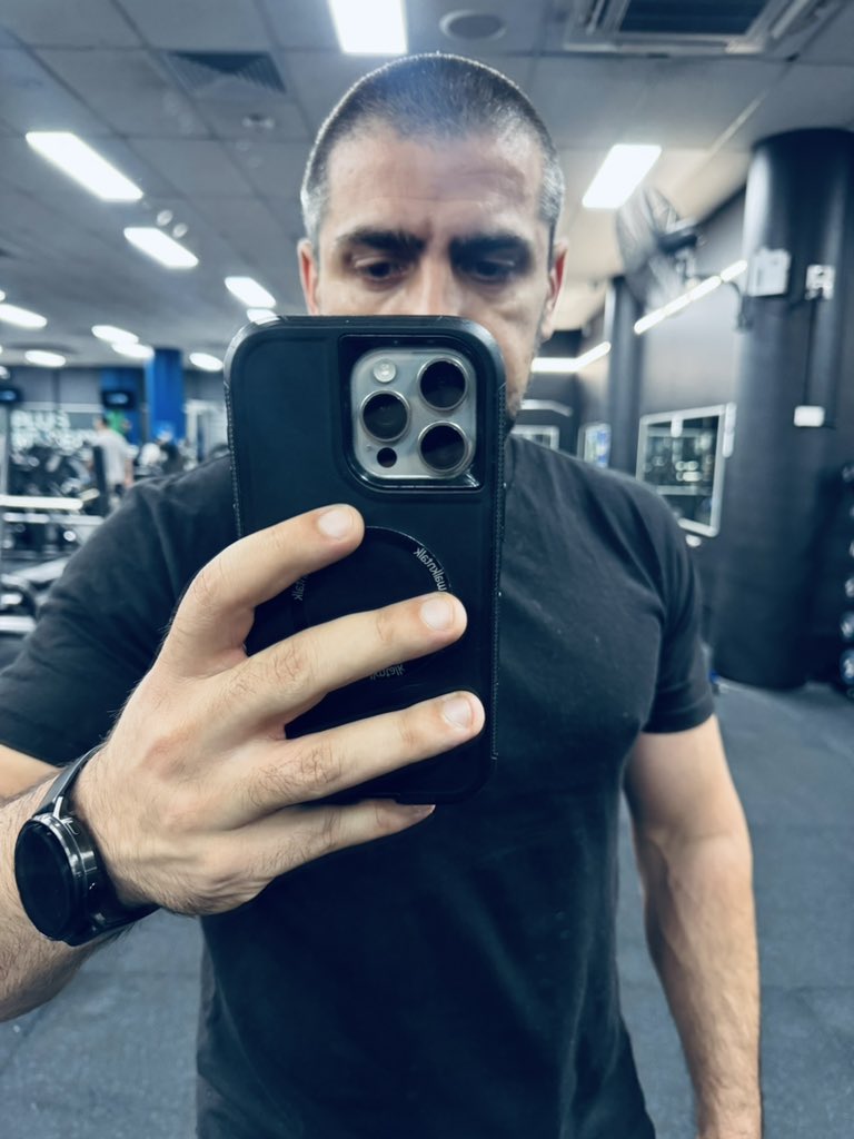 Creepahmeta's tweet photo. Hello world 🌍 ✌️

Stay focused and good things come your way https://t.co/qPYjX2Zf4S
