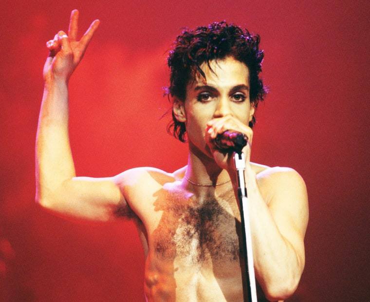 artdirectionk's tweet photo. Happy โ๏ธ Purple Wednesday ๐ #Prince4Ever โฎ๏ธ #TimelessPrince https://t.co/QGRnBJ9VKh