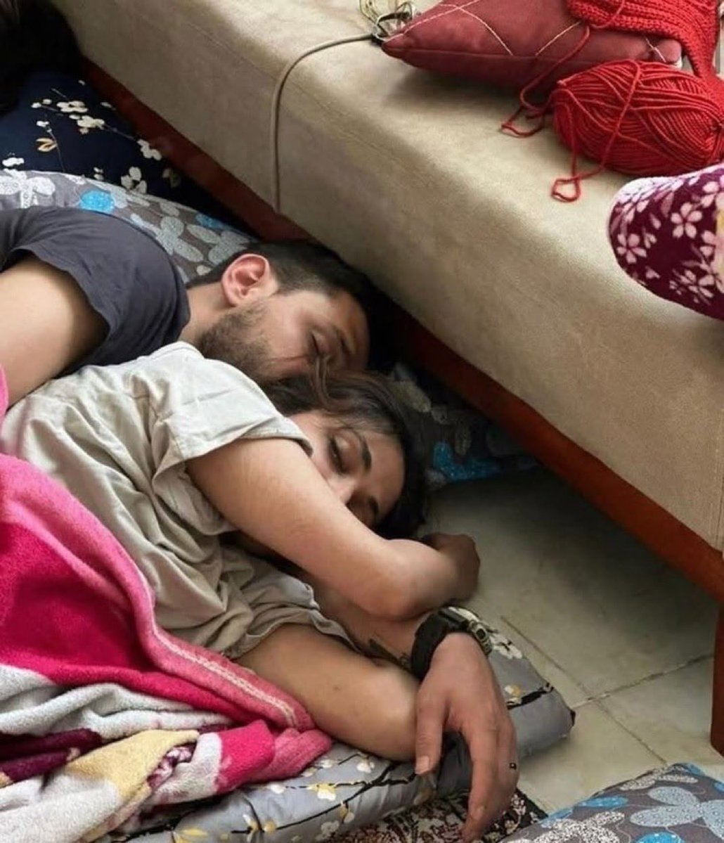 hepkirildi's tweet photo. tadı nasıl acaba… https://t.co/HsuuJdgIIS