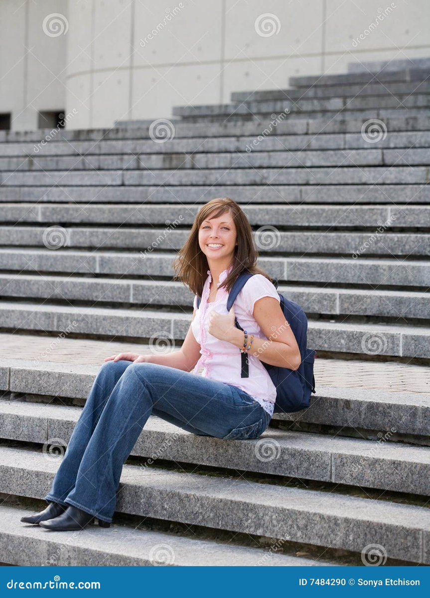 RobertLeedht's tweet photo. I love scrolling through my accounts and looking at my posts. I giggle and laugh at how much I relate to myself. I love me and my thoughts. https://t.co/uuJFcpmE7q
